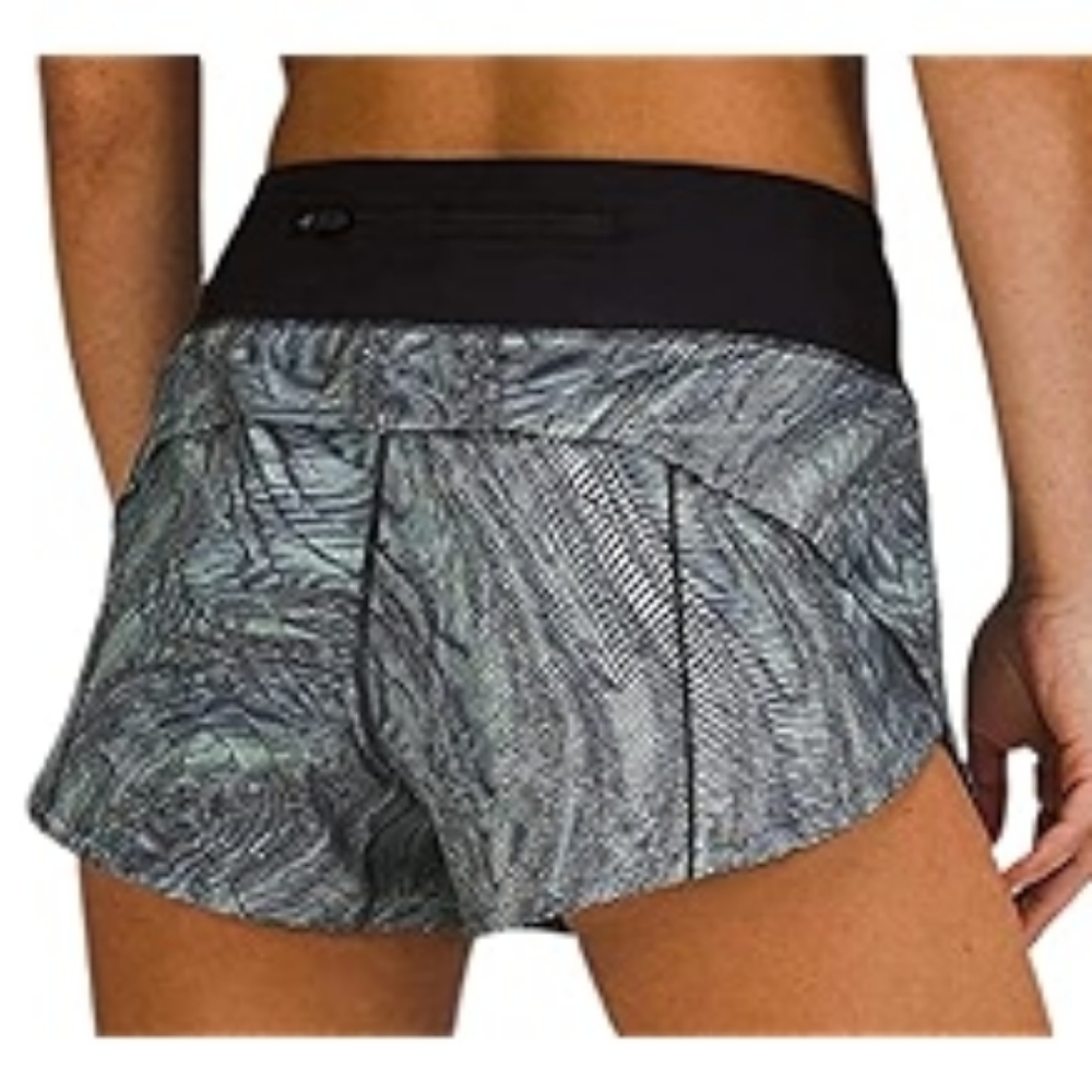 Lululemon speed up shorts size 4